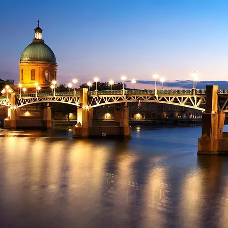 T2 - Bureau Wifi - Centre Ville Toulouse - Parking Gratuit 公寓